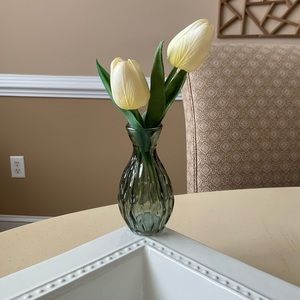 Green Glass Bud Vase Platter Decoration